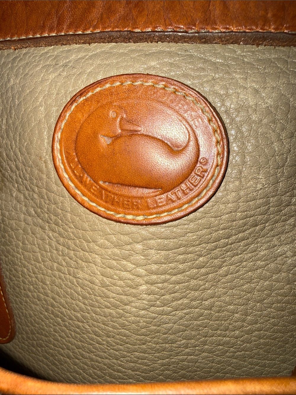 Dooney & Bourke leather 1987 Shoulder Satchel in taupe - Picture 13 of 14
